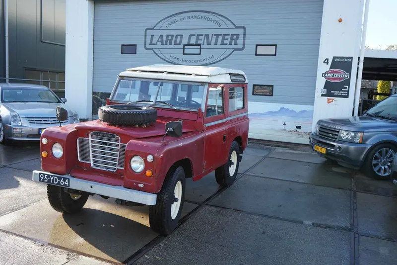 Land Rover 88 (1976)