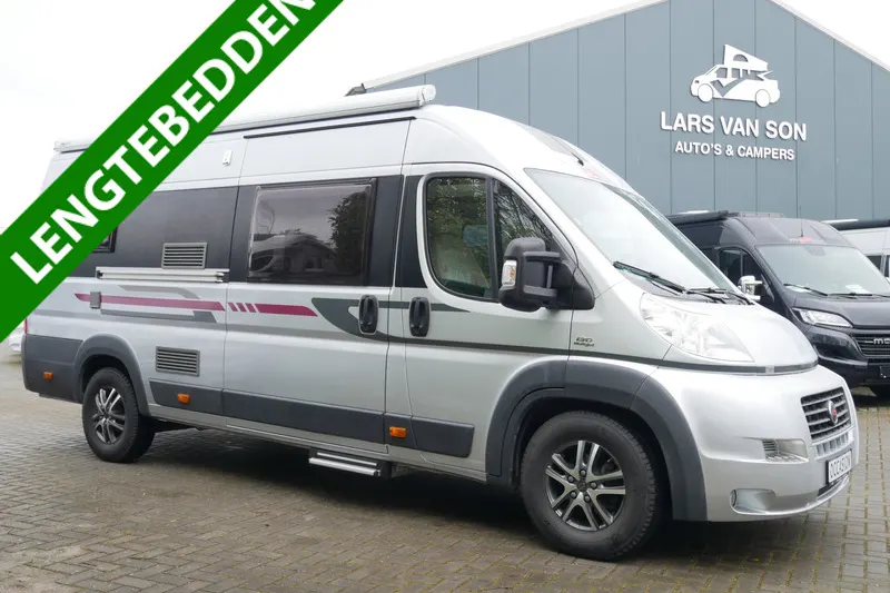 Adria Twin (2012)