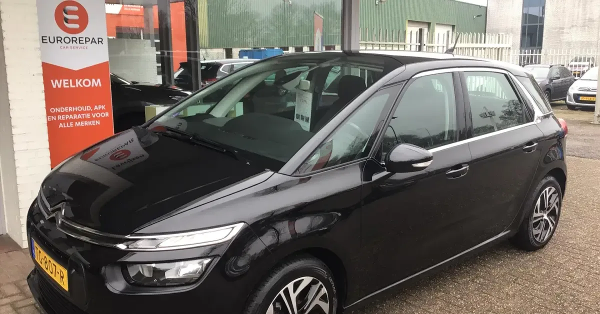 Citroën C4 (2018) — foto 1