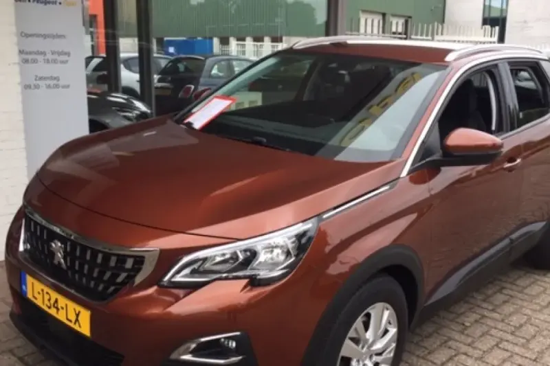 Peugeot 3008 (2017)