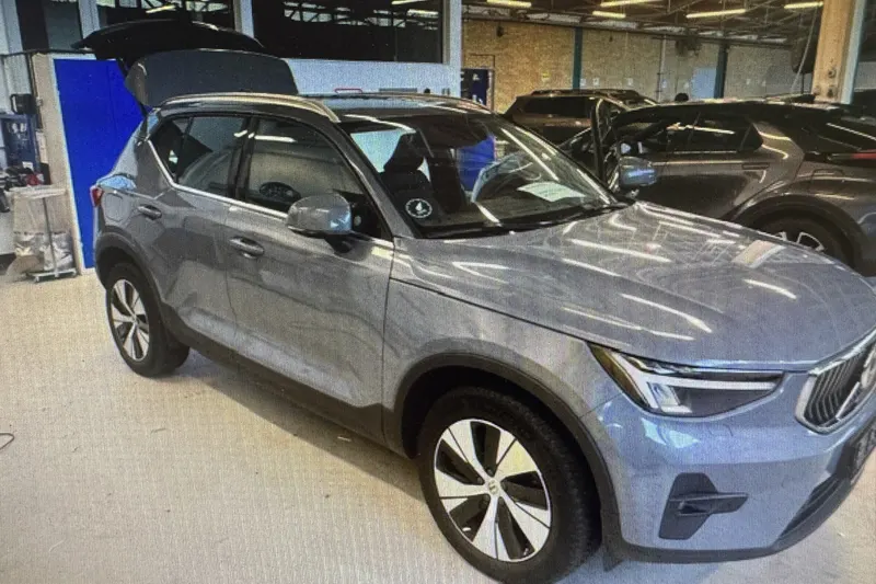 Volvo XC40 (2022)
