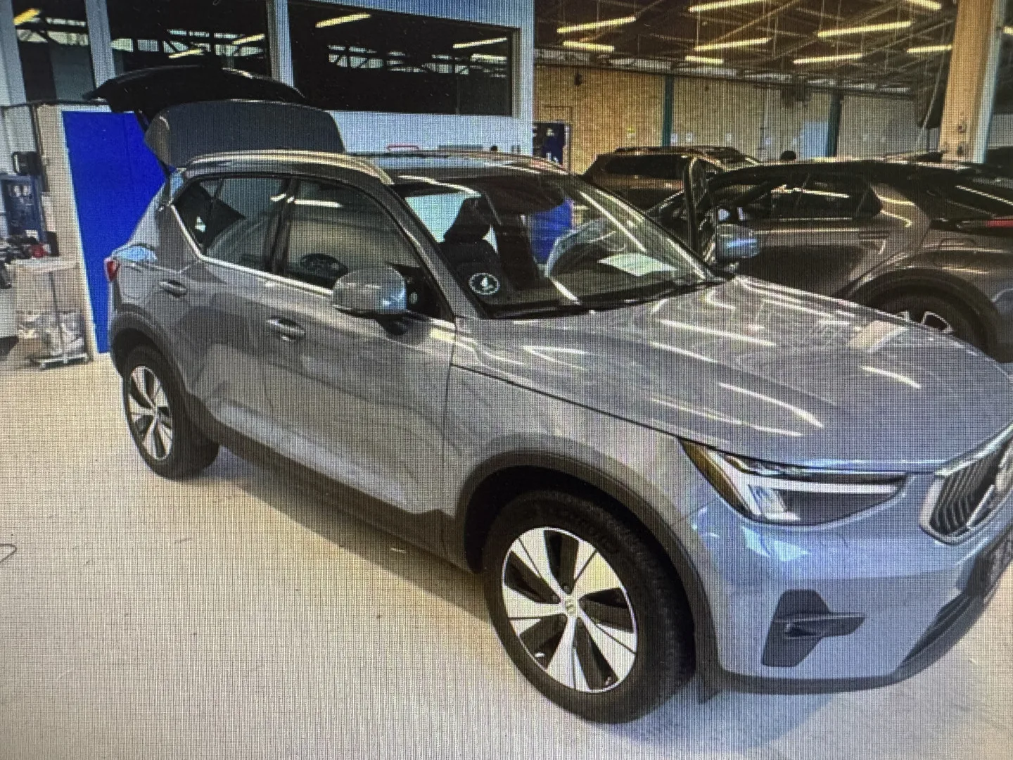 Volvo XC40 (2022) — foto 1