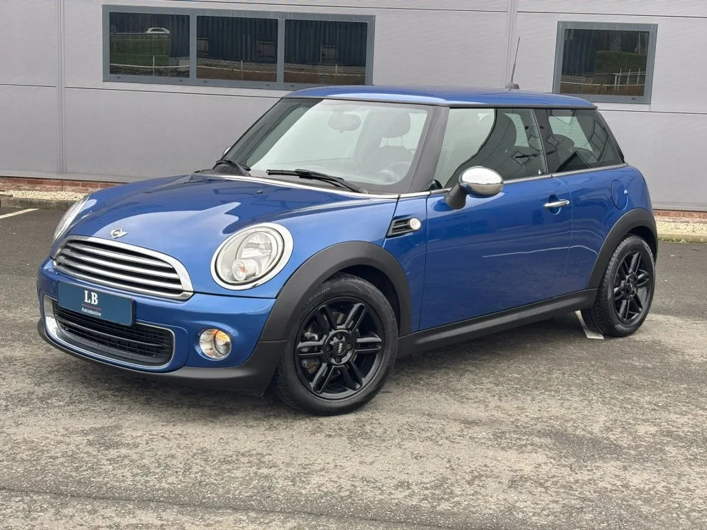 MINI 1 6 Holland Street Navibluetooth (2013) — foto 1