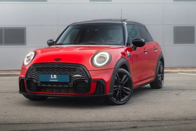 MINI Cooper (2021)
