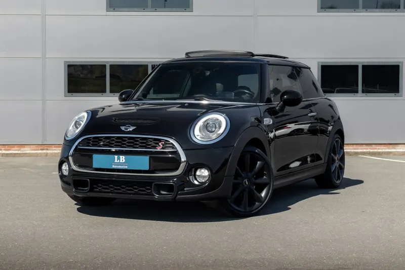 MINI Cooper S (2015)