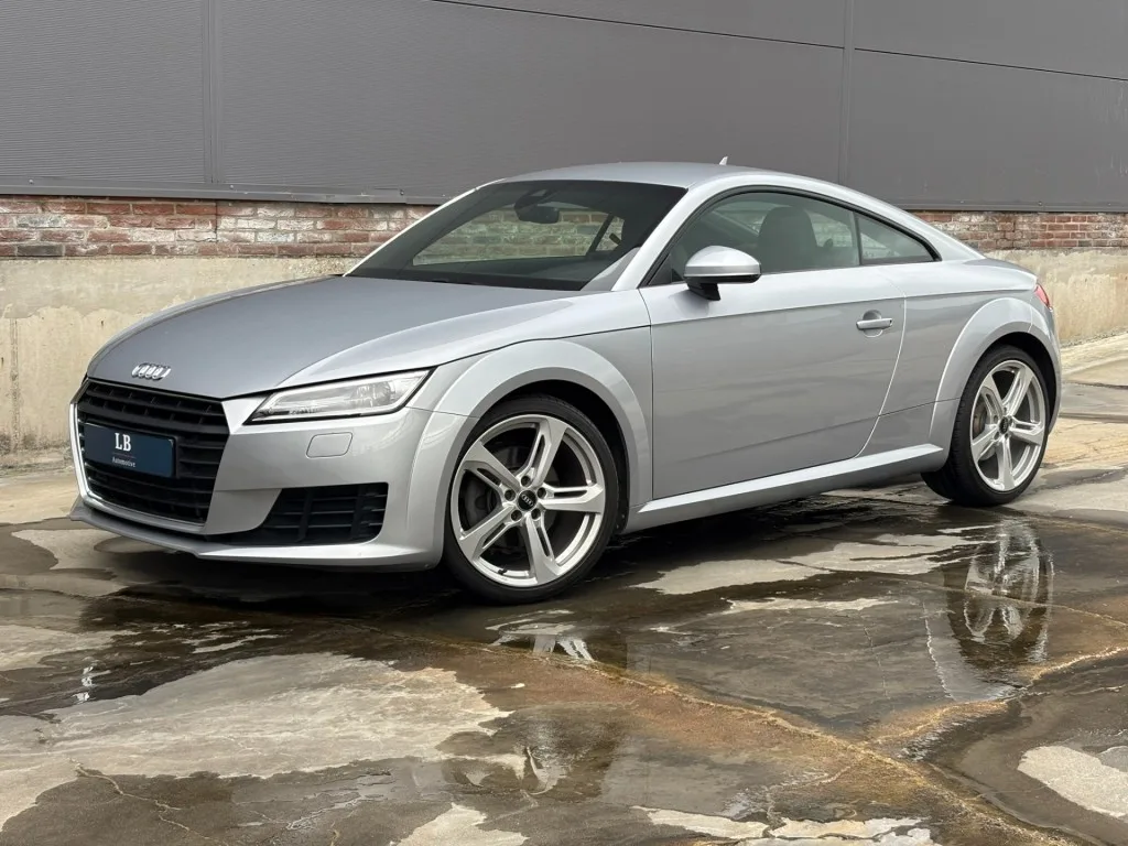 Audi TT (2015) — foto 1