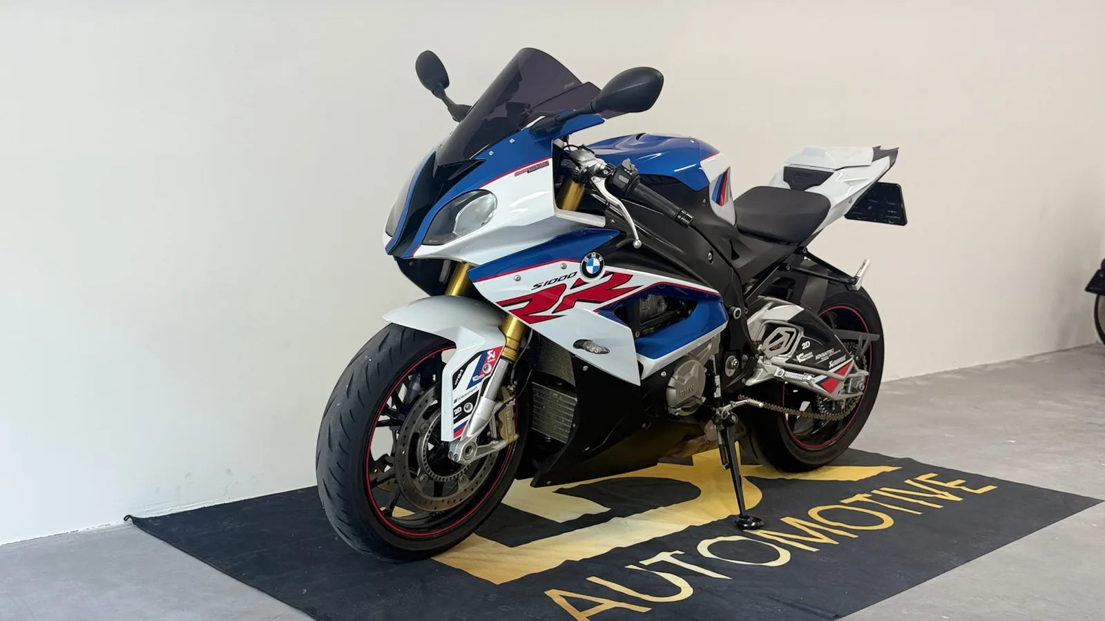 BMW Sport S 1000 RR (2019) — foto 1