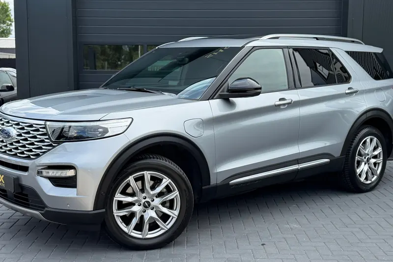 Ford Explorer (2022)
