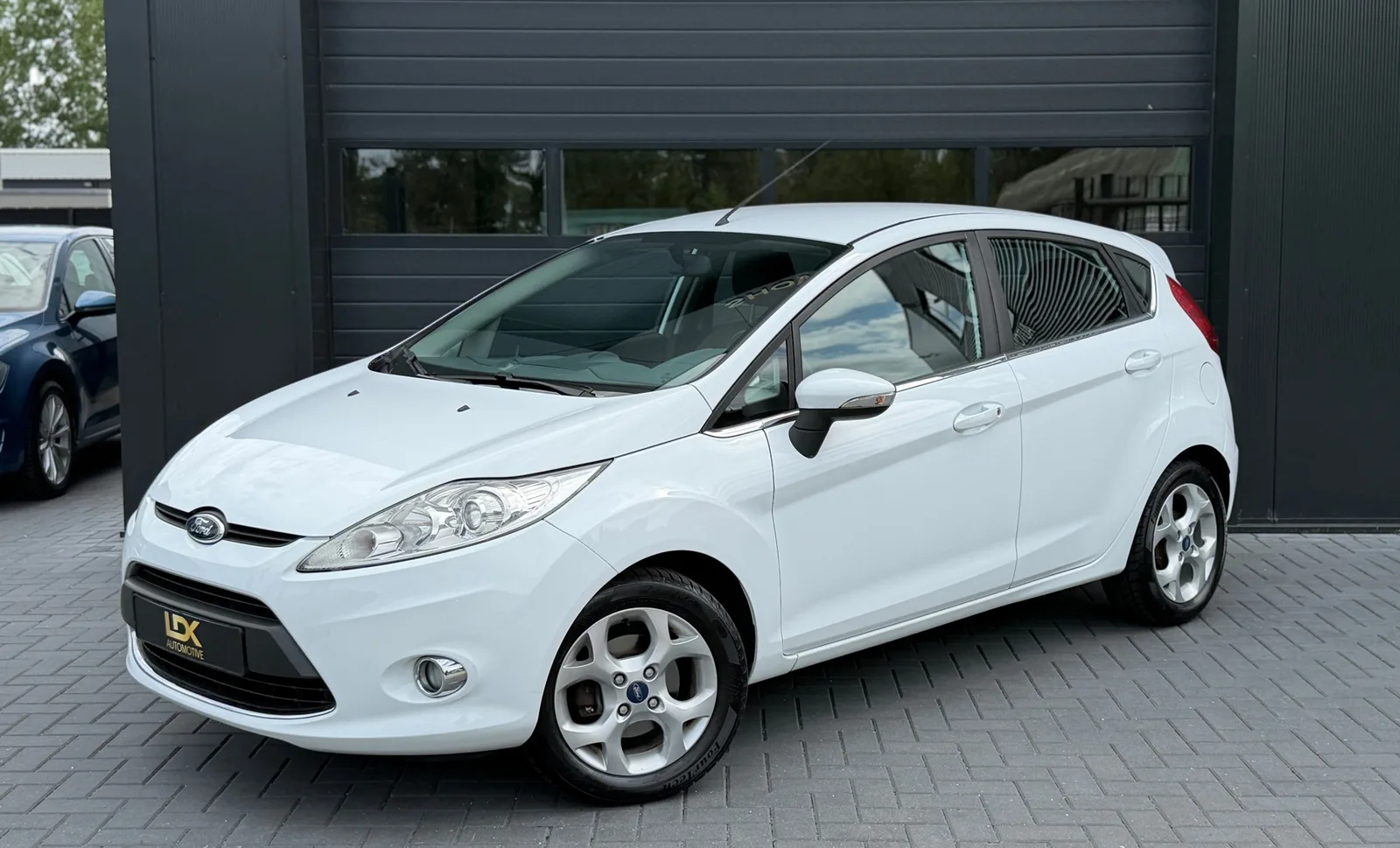 Ford Fiesta (2011) — foto 1