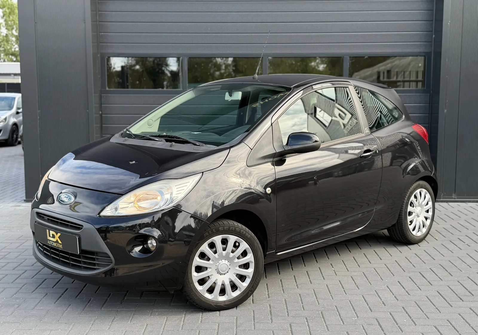 Ford Ka (2010) — foto 1