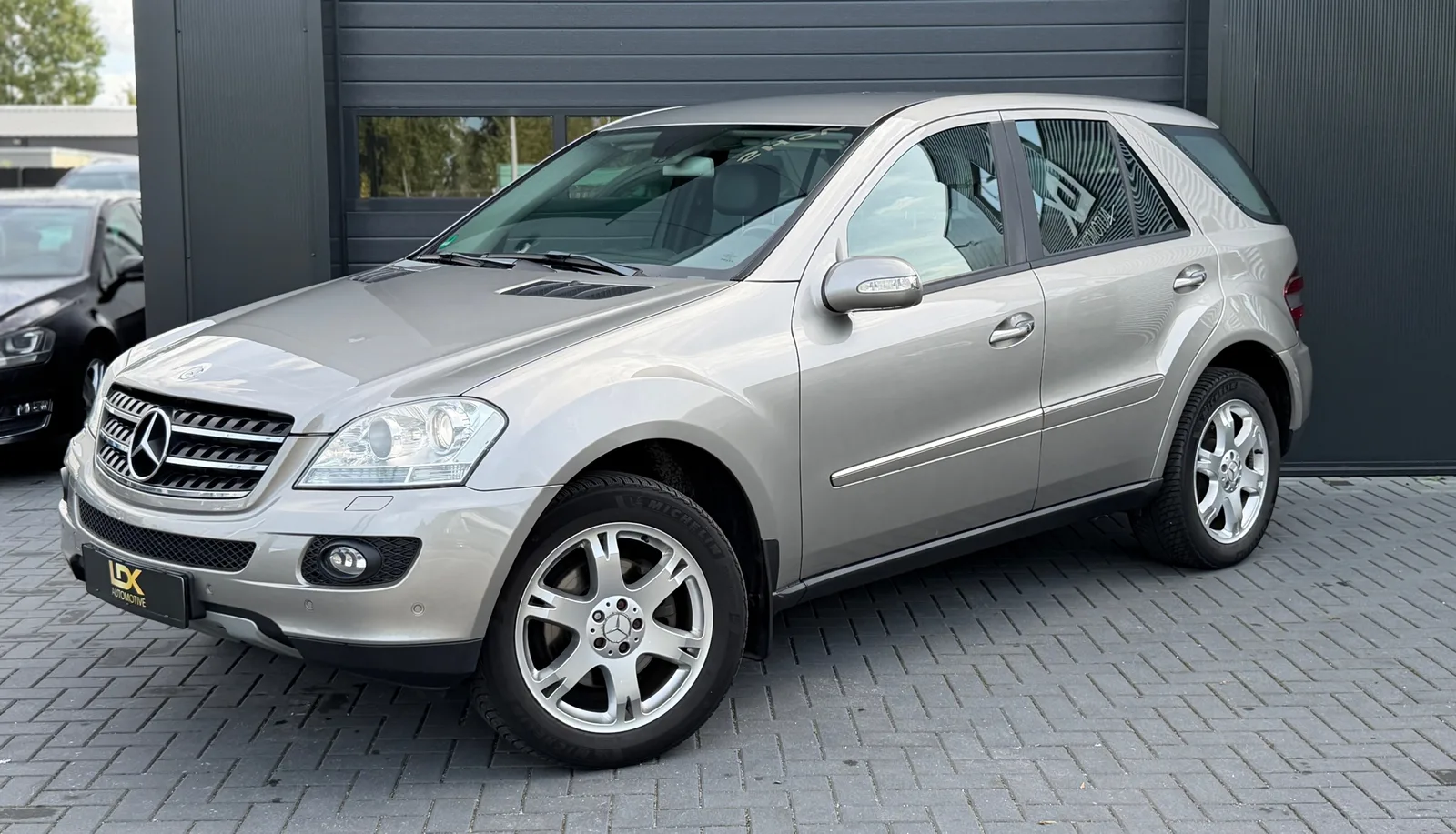 Mercedes-Benz M-Klasse (2005) — foto 1