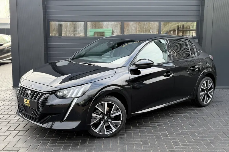 Peugeot 208 (2022)