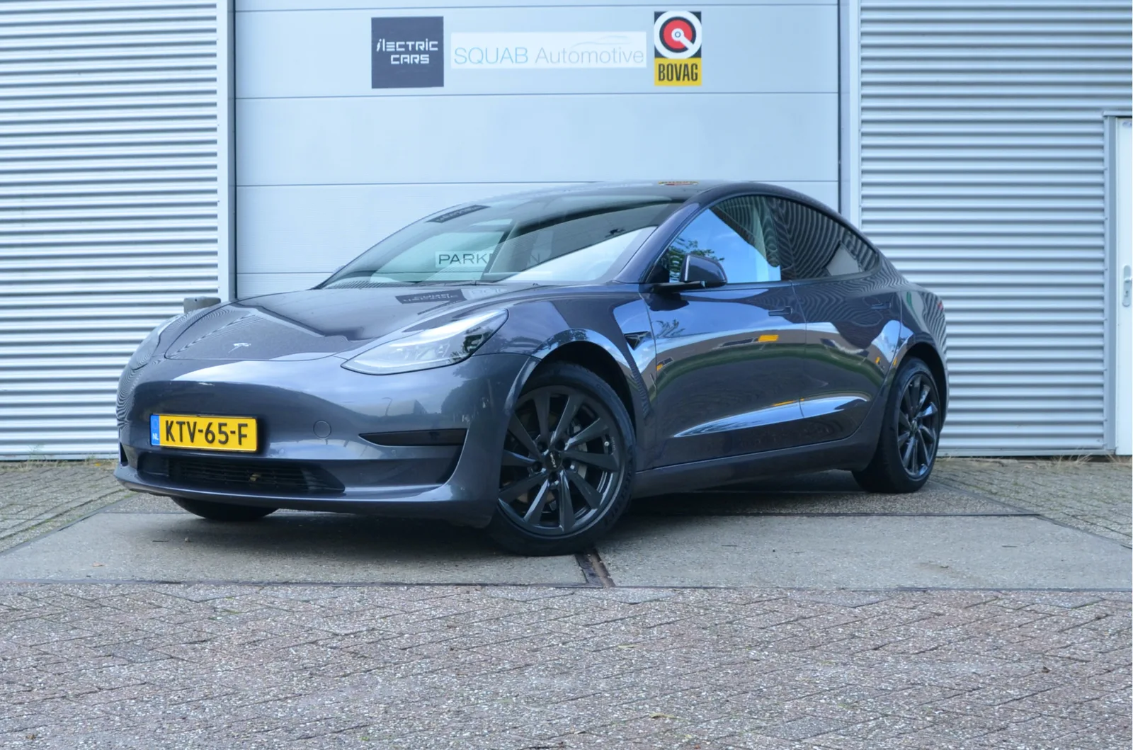 Tesla Model 3 (2021) — foto 1