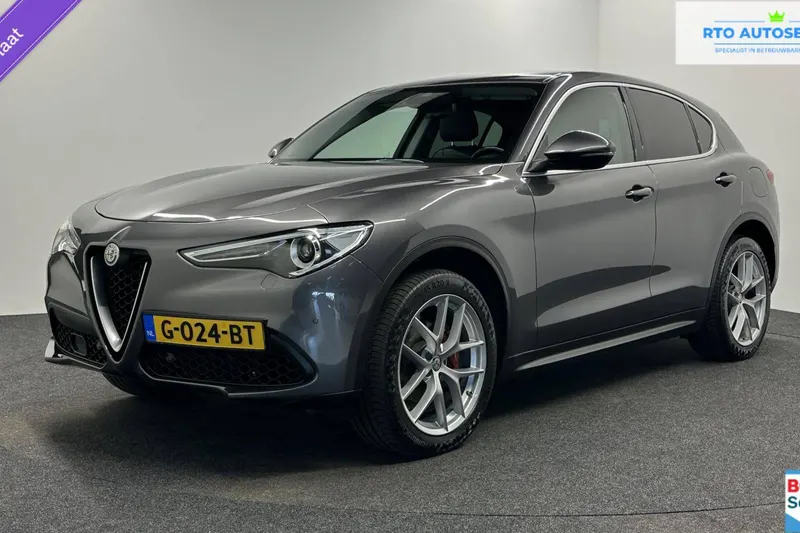 Alfa Romeo Stelvio (2019)