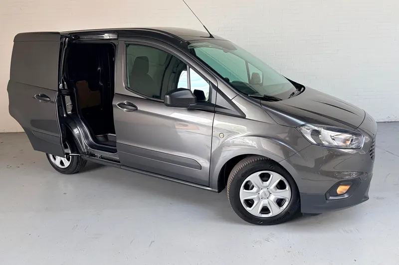 Ford Transit Courier (2019)