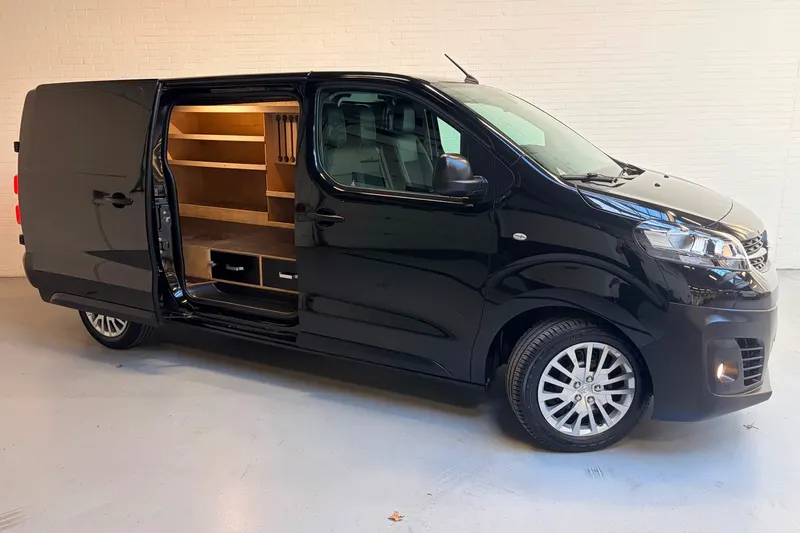 Opel Vivaro (2021)