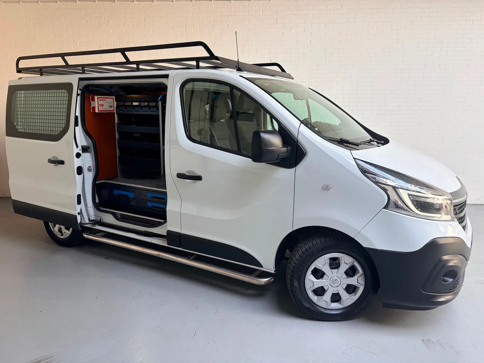 Renault Trafic (2020) — foto 1
