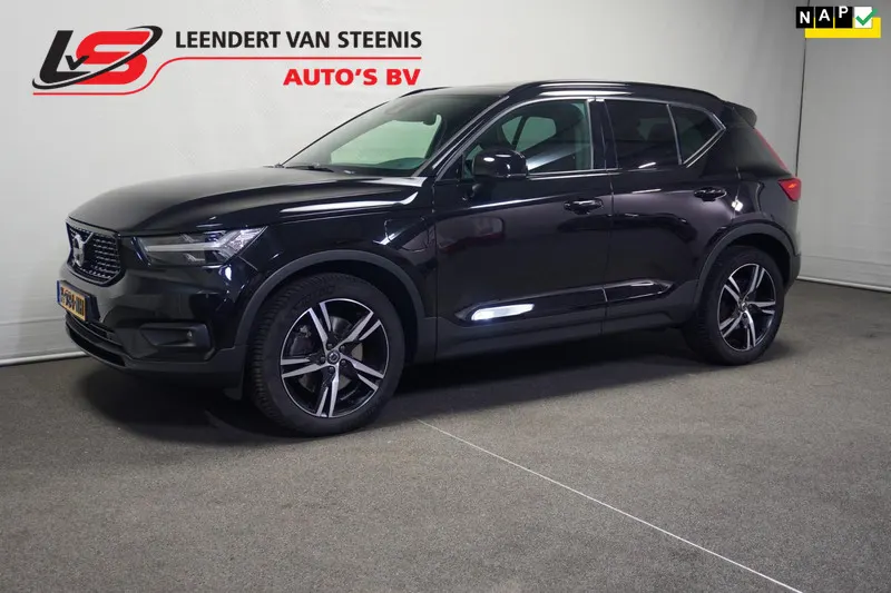 Volvo XC40 (2021)