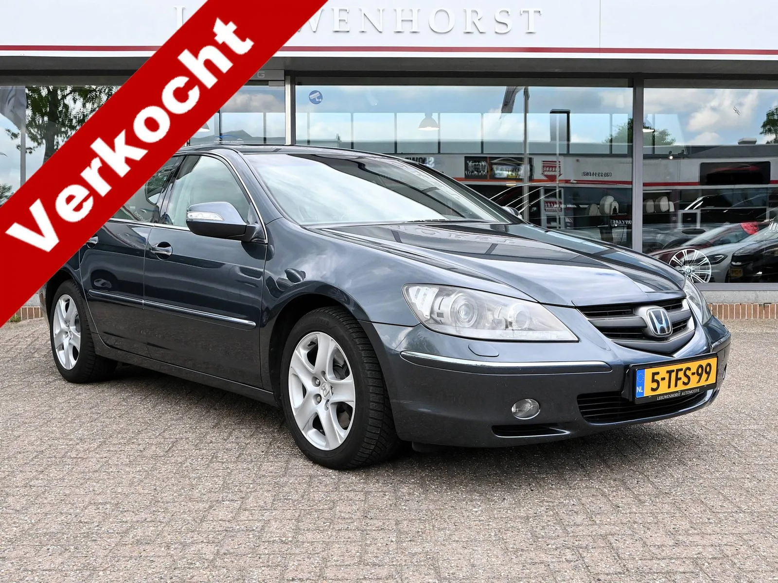 Honda Legend (2006) — foto 1
