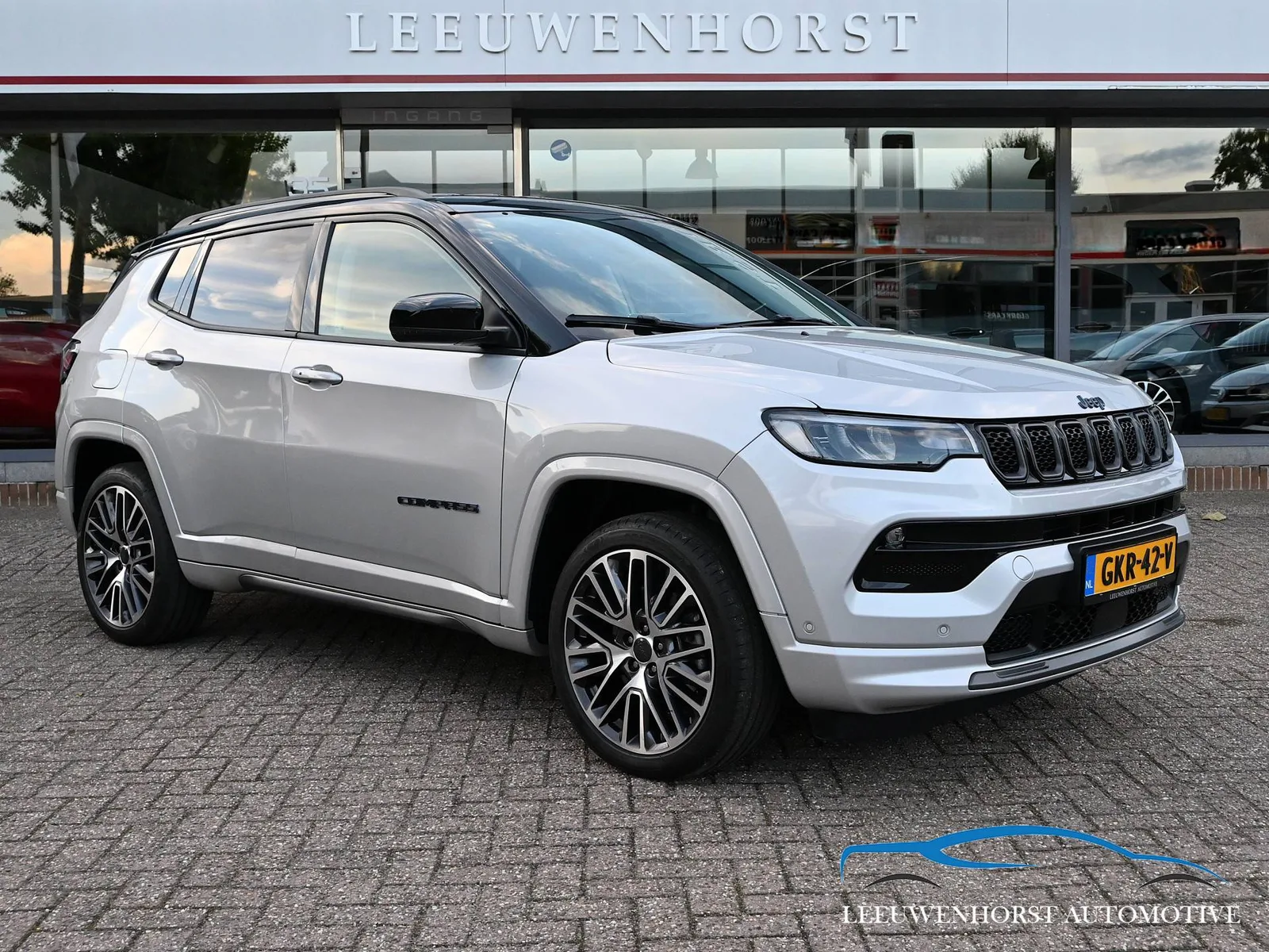 Jeep Compass (2022) — foto 1