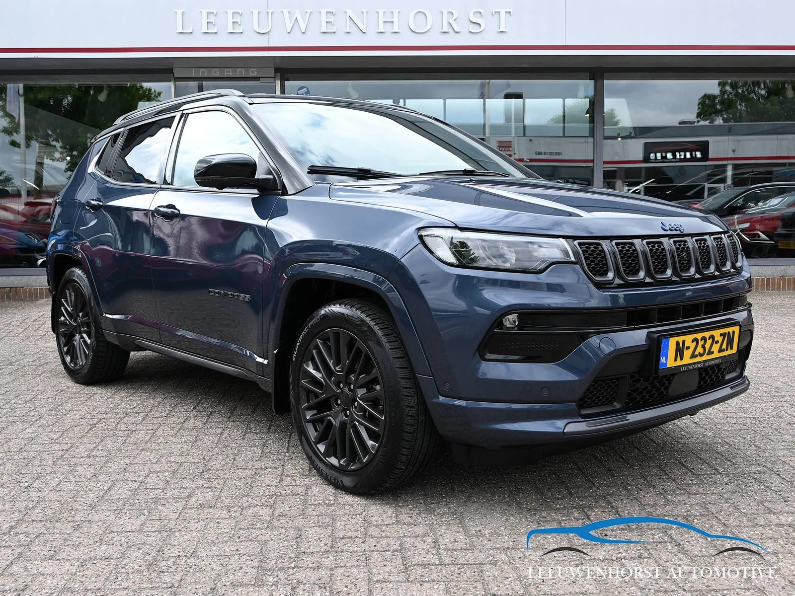 Jeep Compass (2022) — foto 1