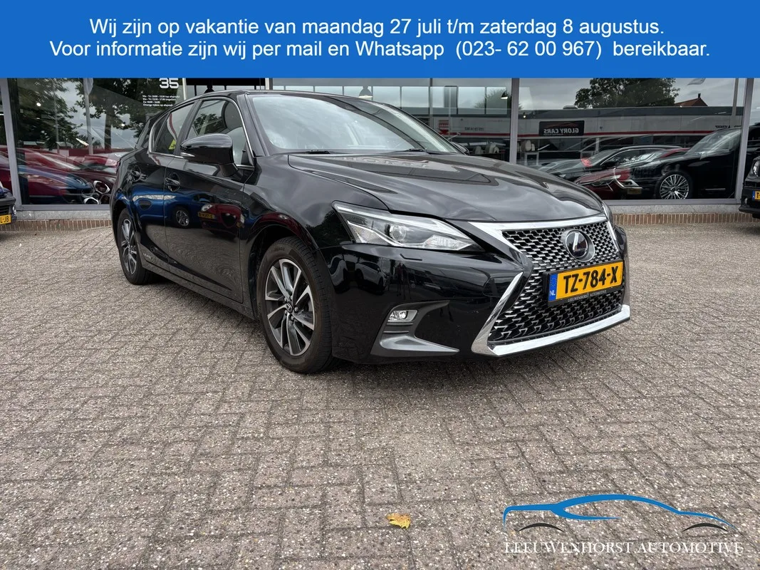 Lexus CT (2018) — foto 1