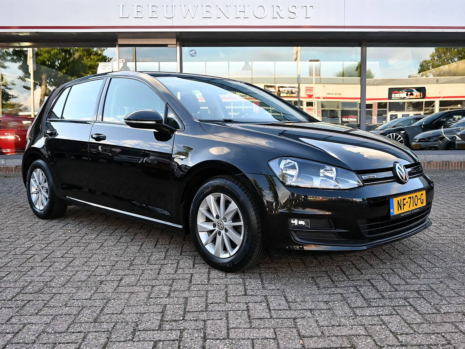 Volkswagen Golf (2017) — foto 1