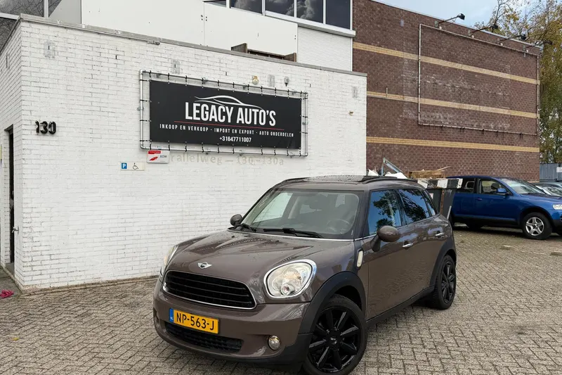 MINI Countryman (2011)