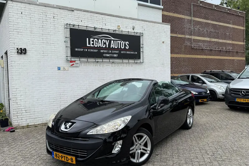 Peugeot 308 (2011)