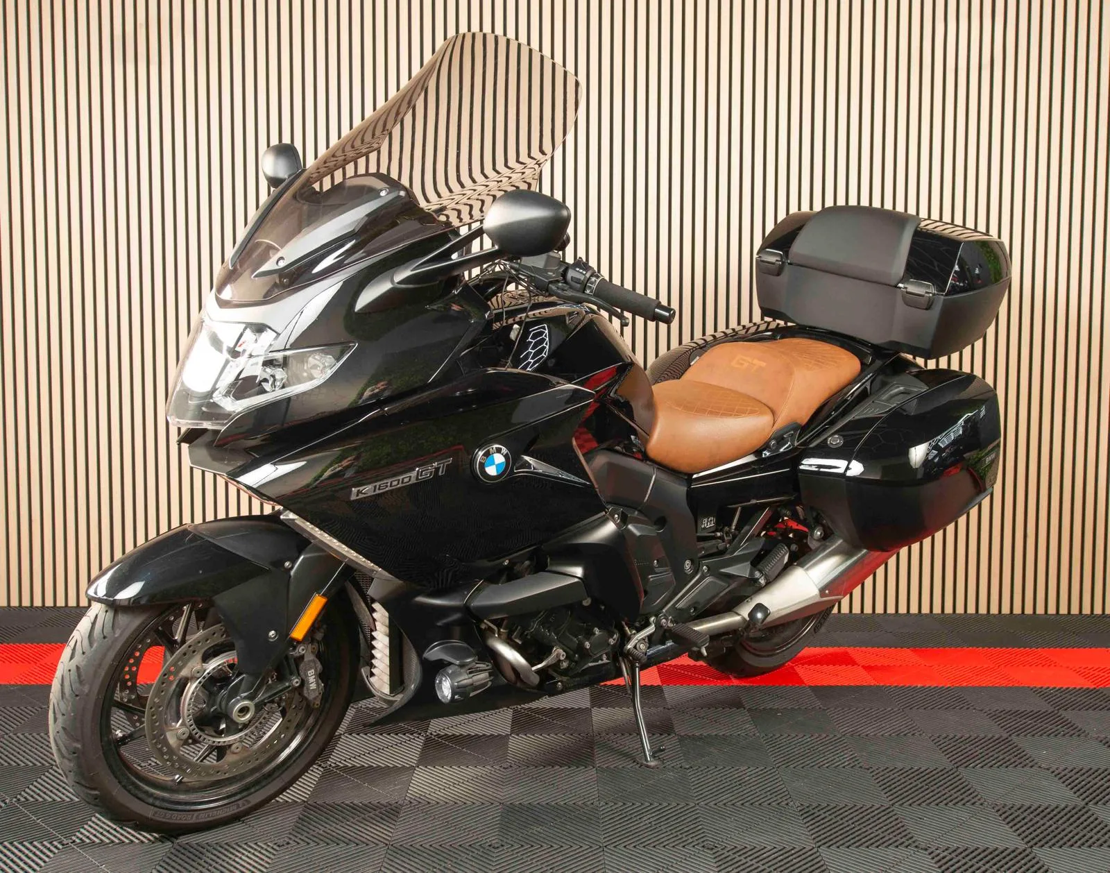 BMW K 1600 GT (2022) — foto 1