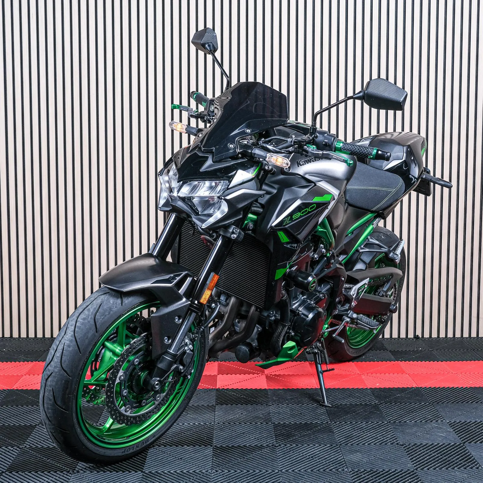 Kawasaki Z900 (2024) — foto 1