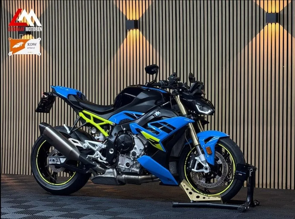 BMW S 1000 R (2025) — foto 1