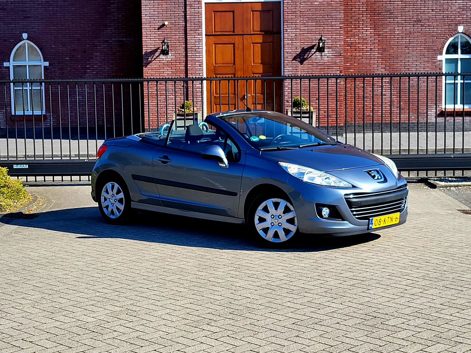 Peugeot 207 (2010) — foto 1