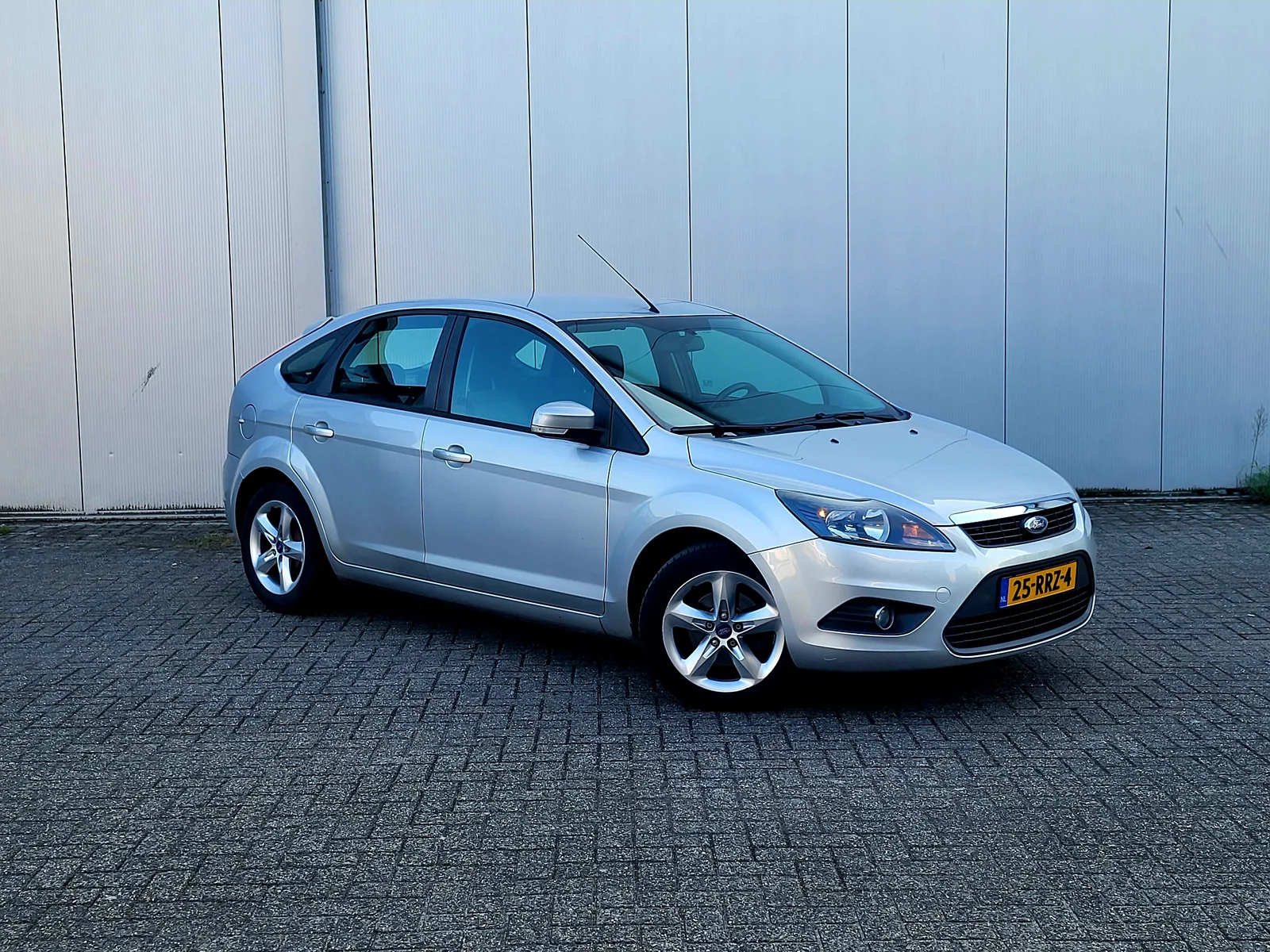 Ford Focus (2011) — foto 1