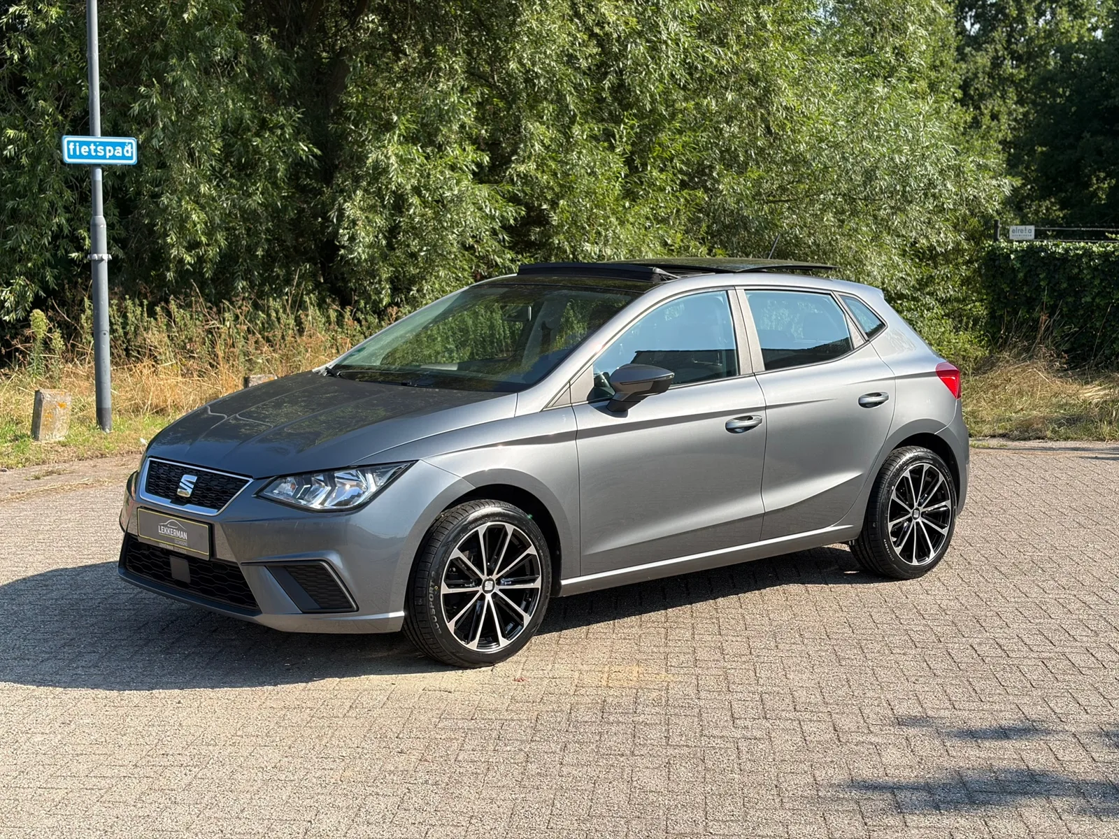 SEAT Ibiza (2018) — foto 1