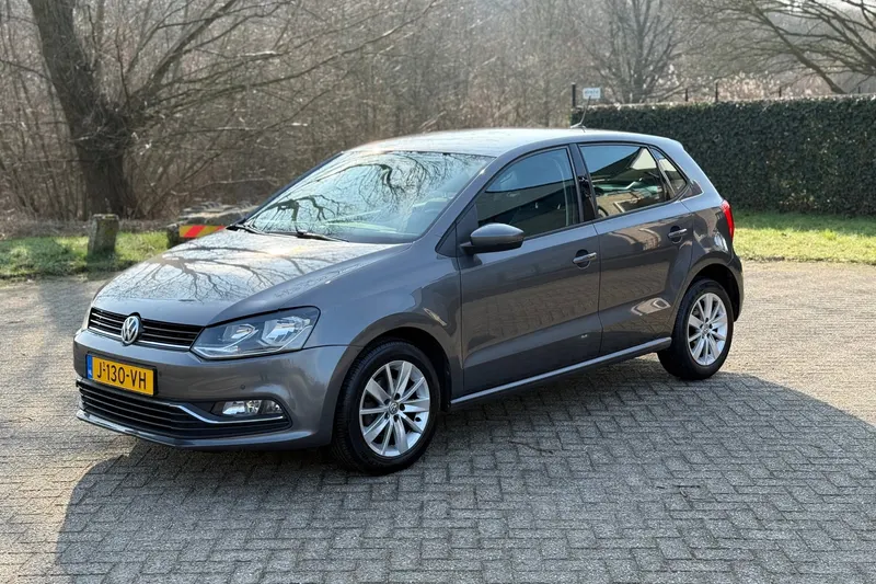 Volkswagen Polo (2014)