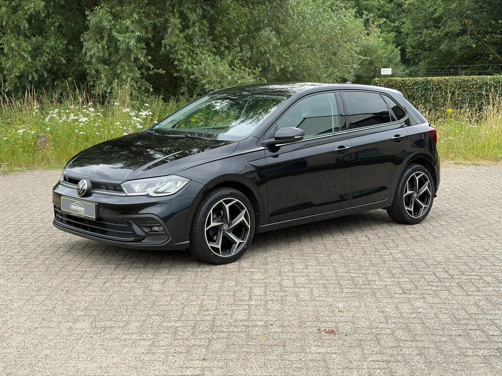 Volkswagen Polo (2022) — foto 1