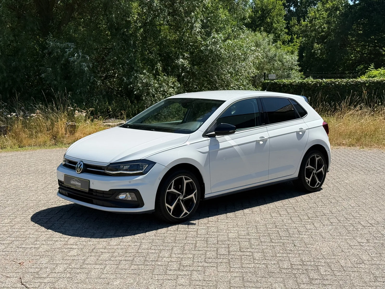 Volkswagen Polo (2021) — foto 1