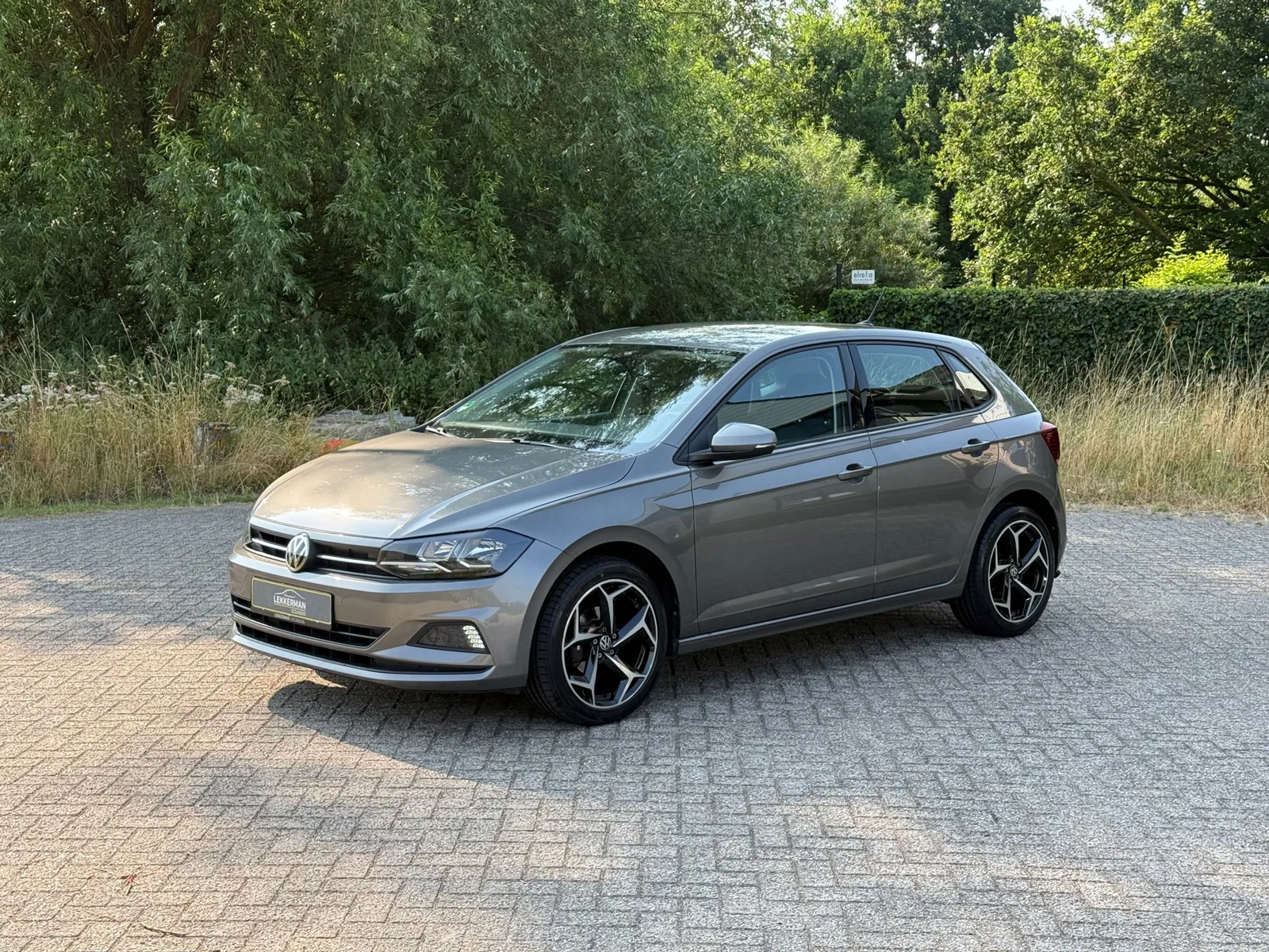 Volkswagen Polo (2018) — foto 1
