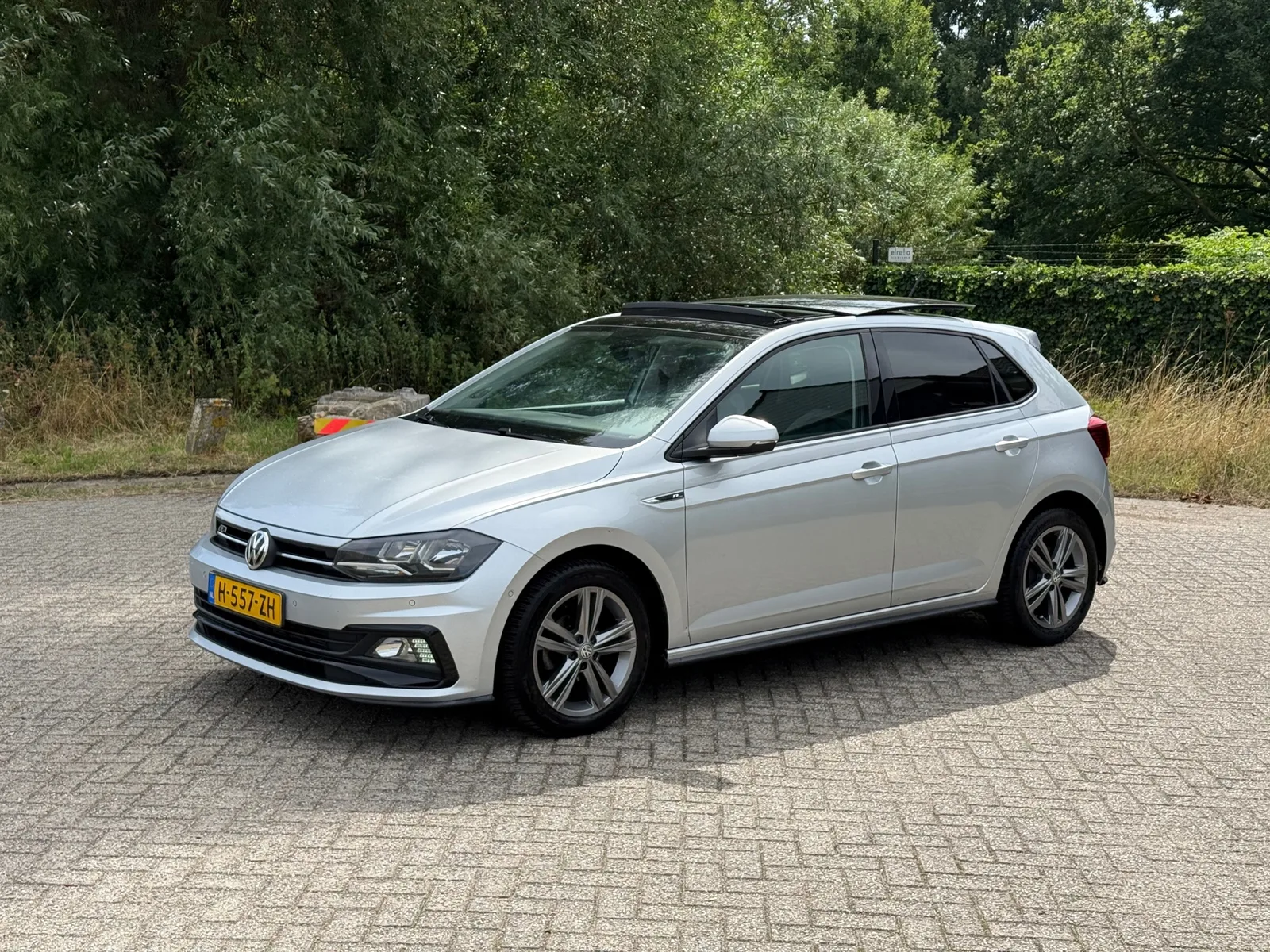 Volkswagen Polo (2020) — foto 1