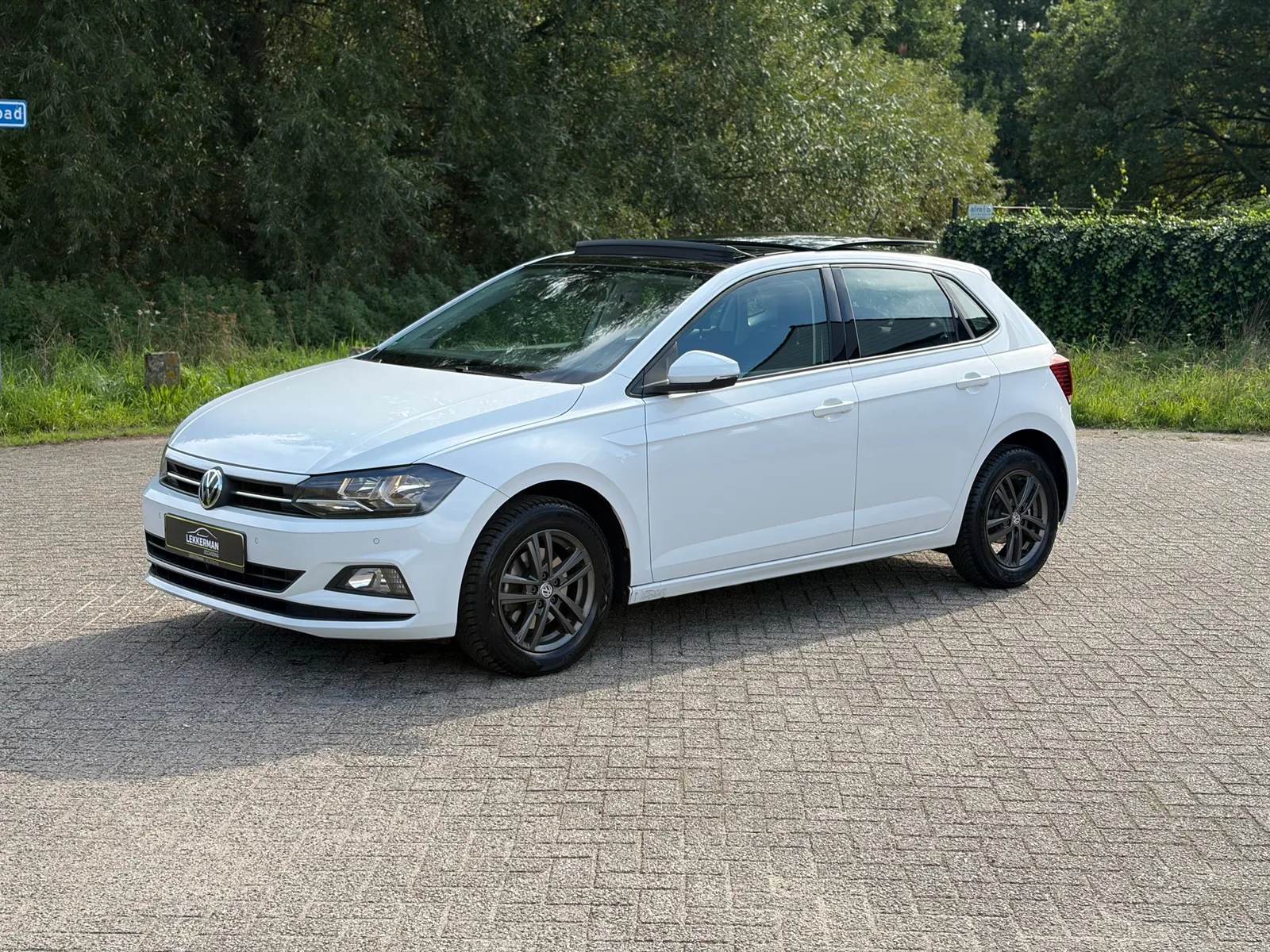 Volkswagen Polo (2019) — foto 1
