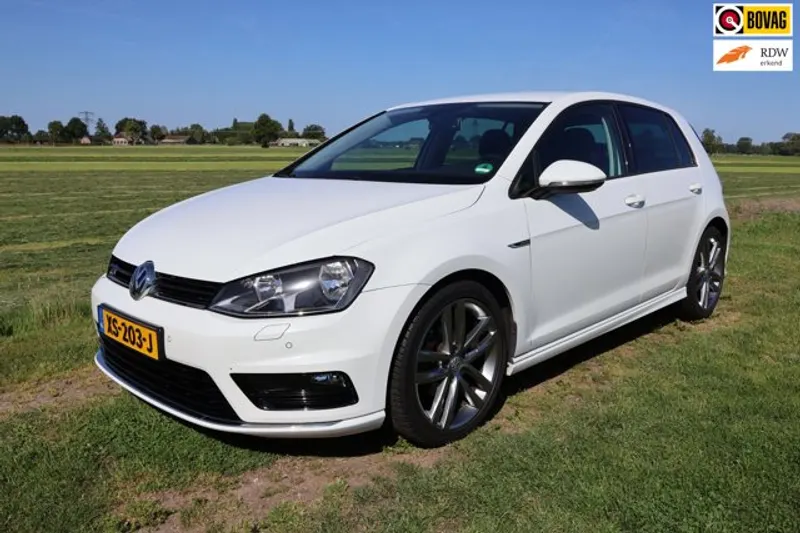 Volkswagen Golf (2016)
