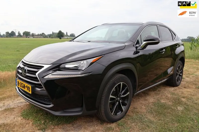 Lexus NX (2014)