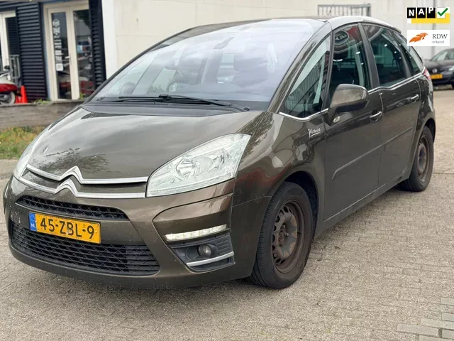 Citroën C4 (2012) — foto 1