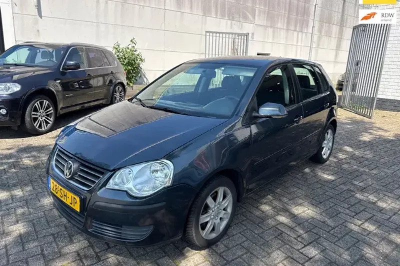 Volkswagen Polo (2006)