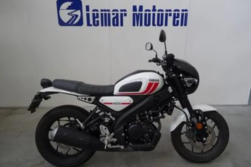 Yamaha XSR125 (2023)