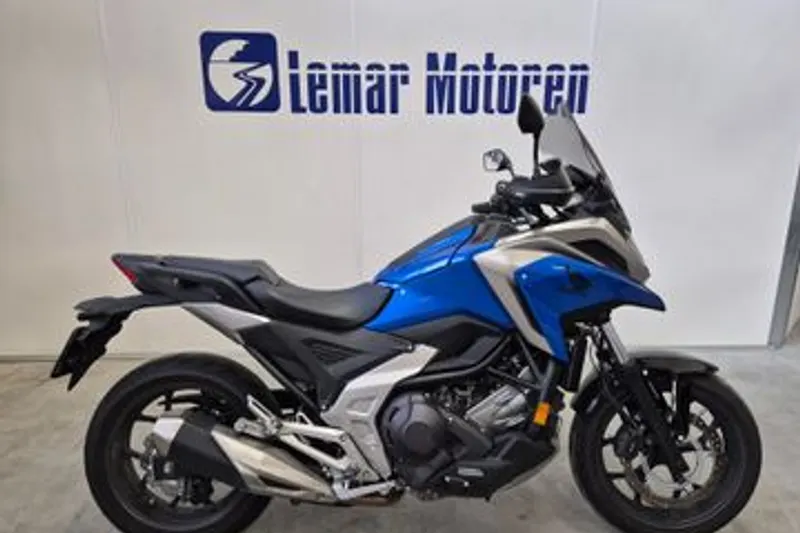 Honda NC750X (2021)