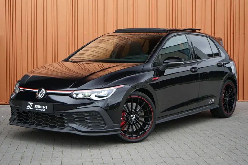 Volkswagen Golf (2022)