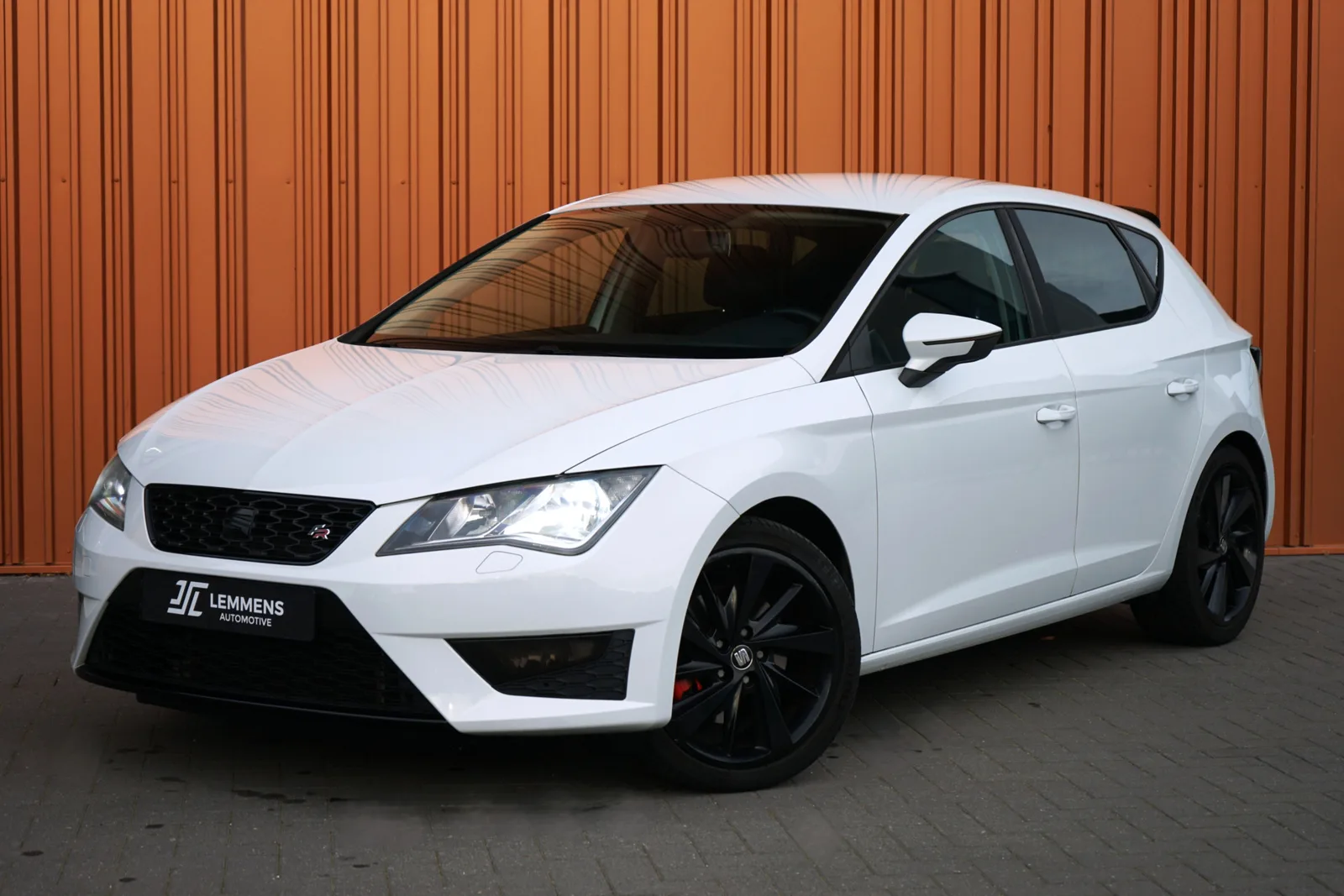 SEAT Leon (2013) — foto 1
