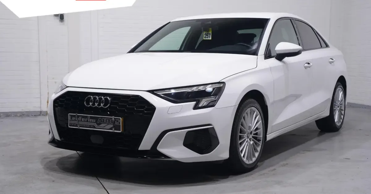 Audi A3 (2022) — foto 1